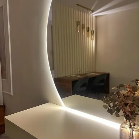 Romantic Boutique By Yamaluxe * Bukarest